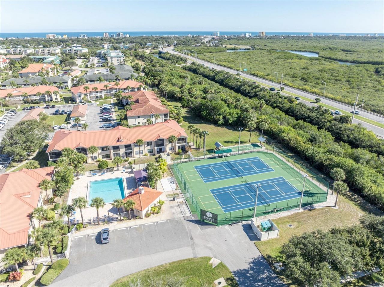 440 Bouchelle Drive, Unit 302, New Smyrna Beach, FL 32169 Photo