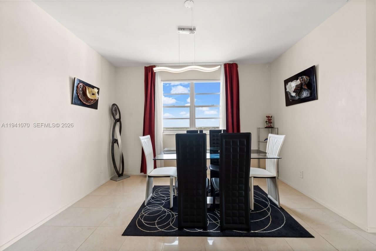 500 Bayview Drive , Unit Ph21, Sunny Isles Beach, FL 33160 Photo