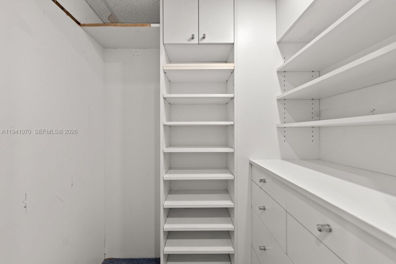 500 Bayview Drive , Unit Ph21, Sunny Isles Beach, FL 33160 Photo