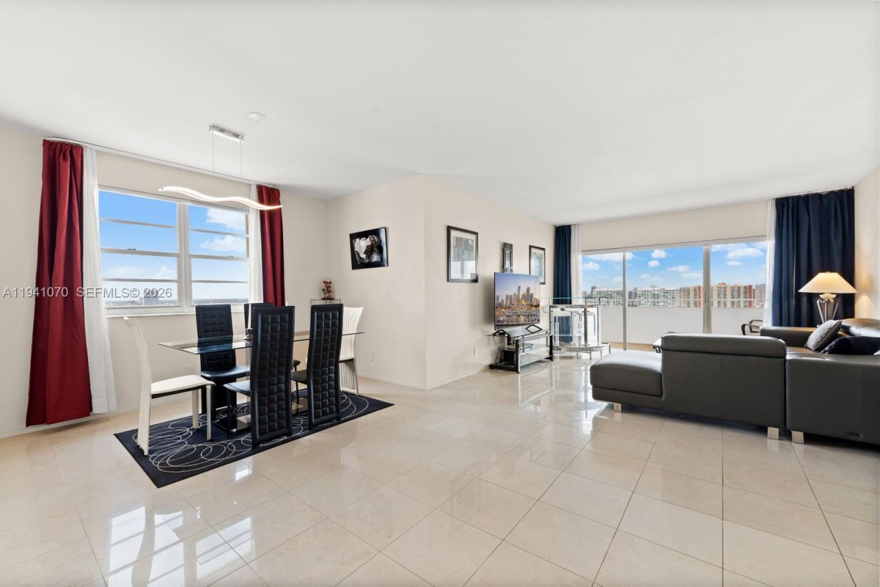 500 Bayview Drive , Unit Ph21, Sunny Isles Beach, FL 33160 Photo