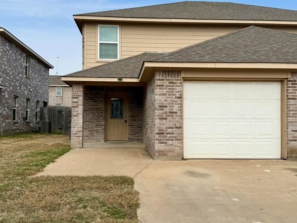 812 Parkplace Ridge, Princeton, TX 75407
