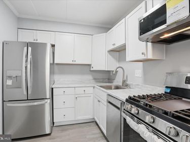 125 E CLUBHOUSE DRIVE SW, Unit 3, LEESBURG, VA 20175