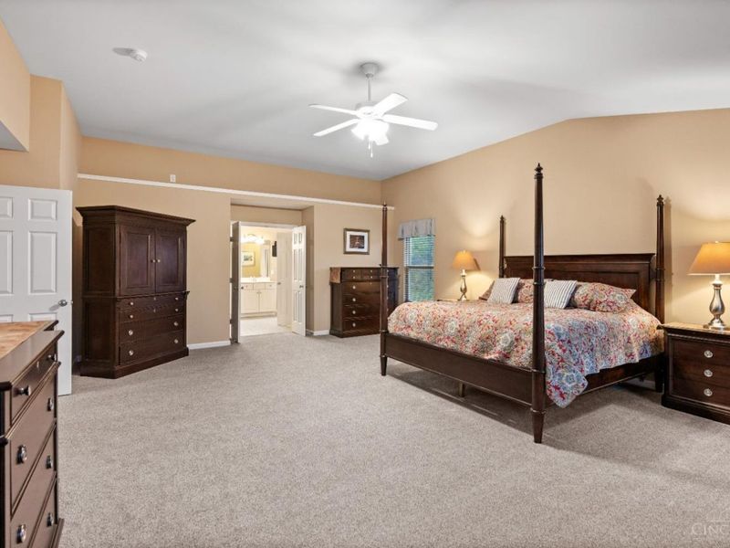 8945 Wintergreen Drive, West Chester, OH 45069 Photo 18