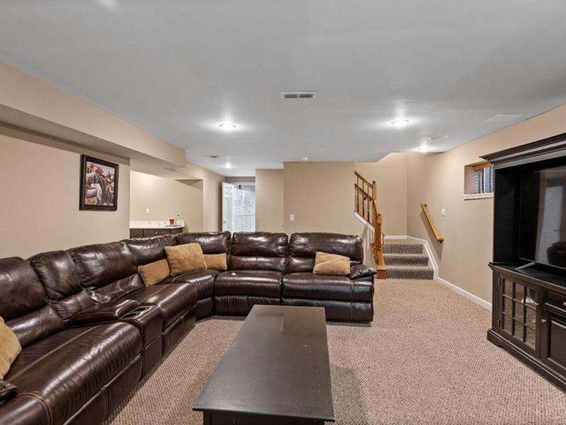 8945 Wintergreen Drive, West Chester, OH 45069 Photo 28