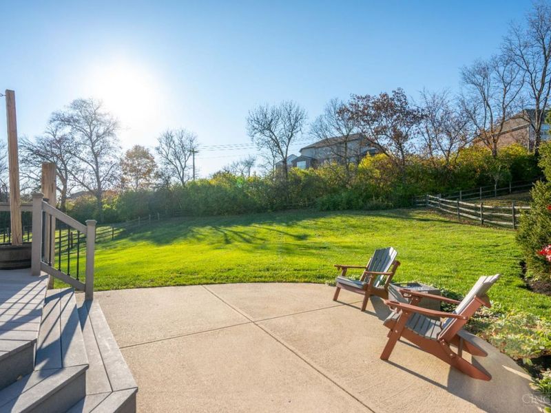 8945 Wintergreen Drive, West Chester, OH 45069 Photo 35