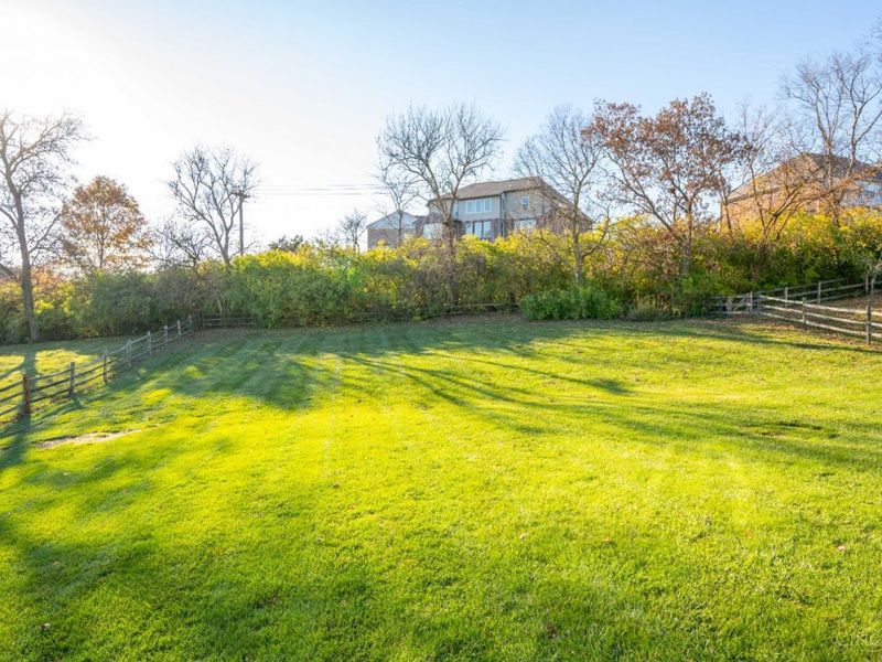 8945 Wintergreen Drive, West Chester, OH 45069 Photo 36