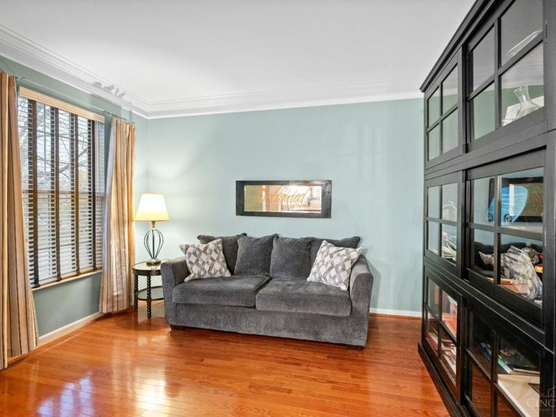 8945 Wintergreen Drive, West Chester, OH 45069 Photo 4