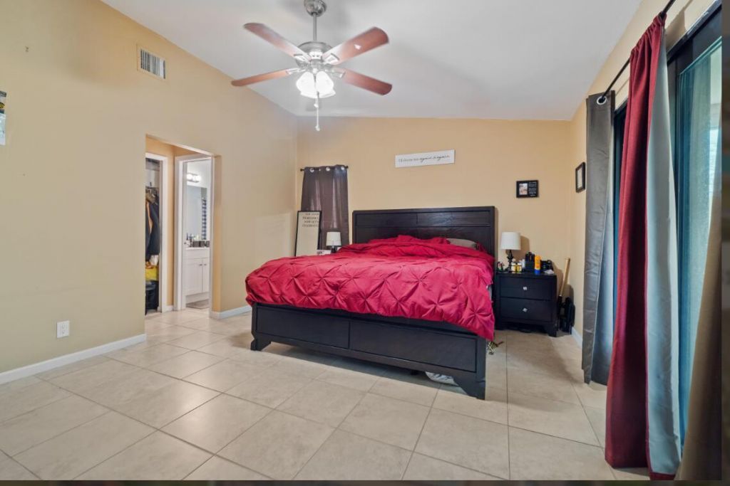 6194 Pine Tree Lane, Unit D, Tamarac, FL 33319 Photo