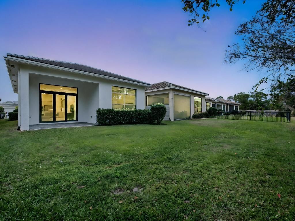 176 SE Via Sangro, Port Saint Lucie, FL 34952 Photo