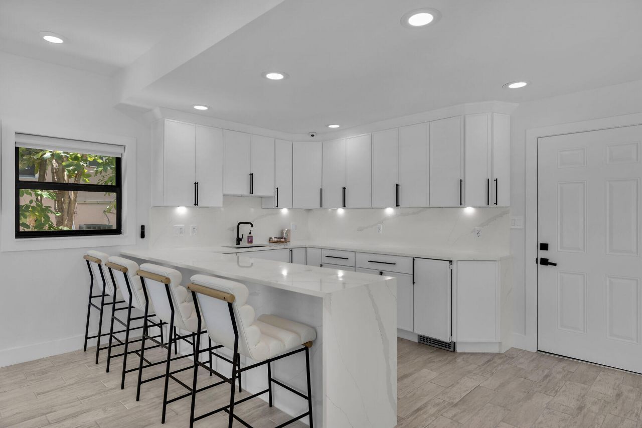 362 E Seaview Drive, Duck, FL 33050 Photo