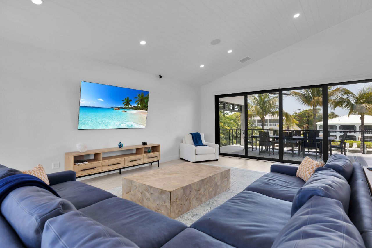 362 E Seaview Drive, Duck, FL 33050 Photo