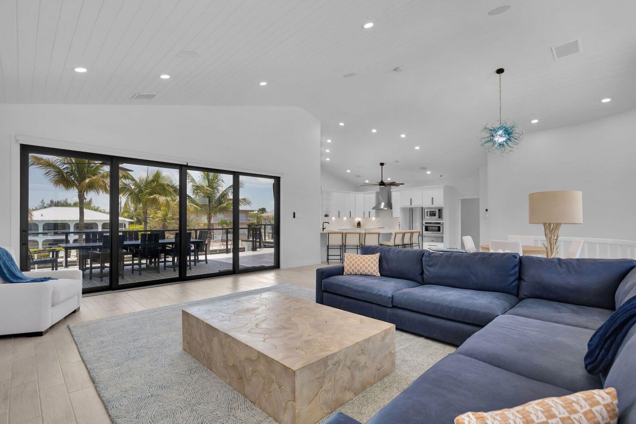 362 E Seaview Drive, Duck, FL 33050 Photo