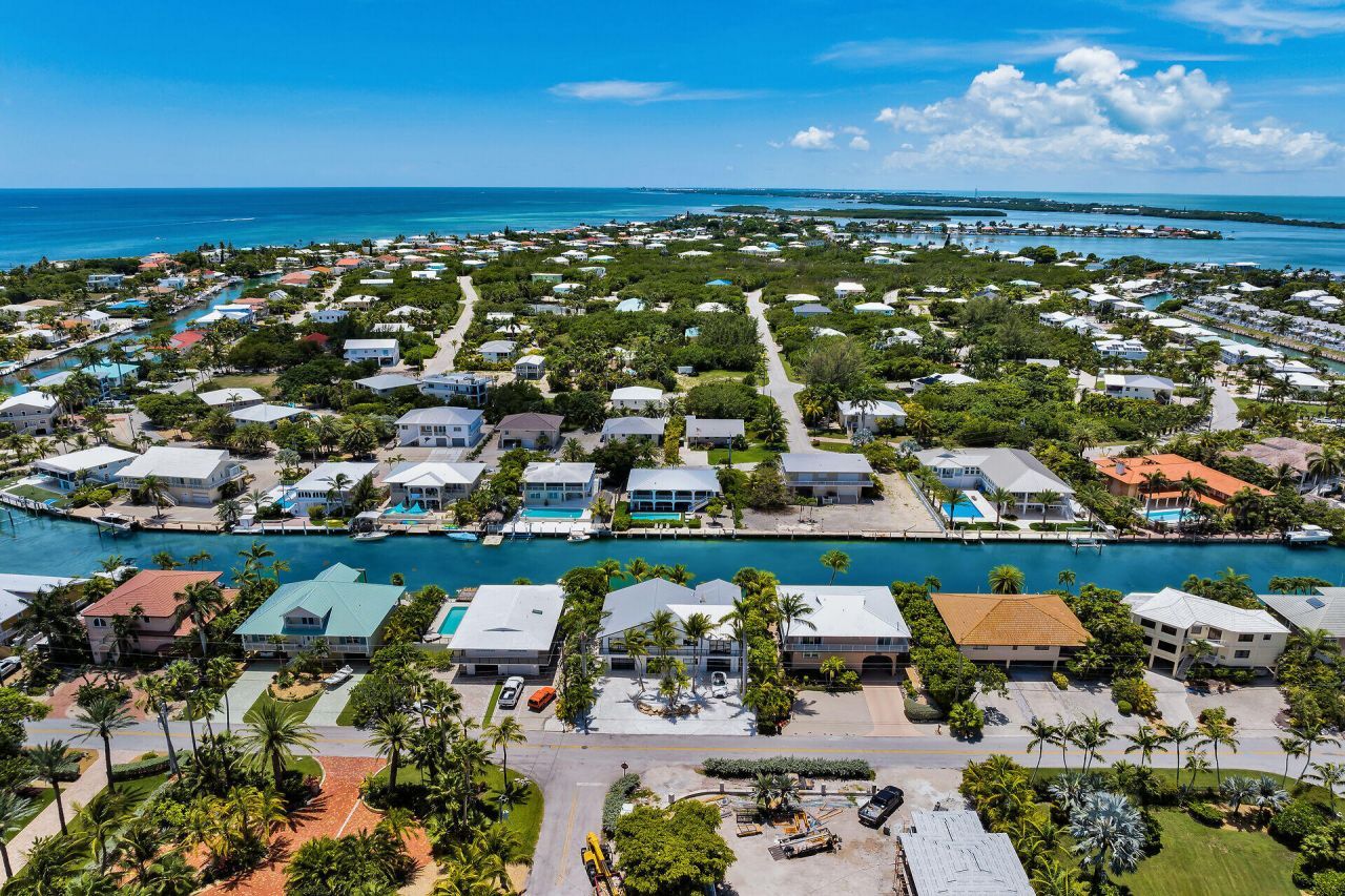 362 E Seaview Drive, Duck, FL 33050 Photo