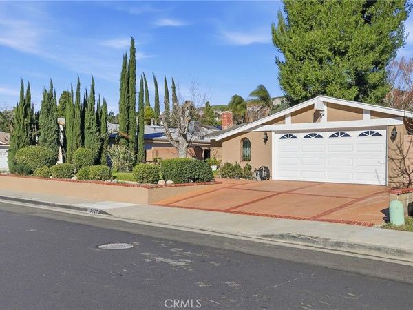 18927 Claycrest, Canyon Country, CA 91351