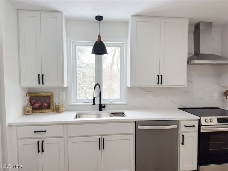 5024 Dorset Drive, Brooklyn Heights, OH 44131 Photo 9