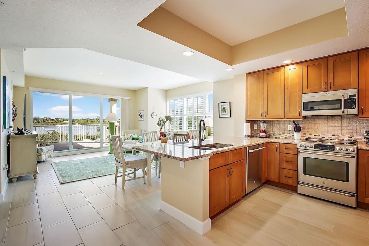 19519 Gulf Boulevard, Unit 206, Indian Shores, FL 33785 Photo