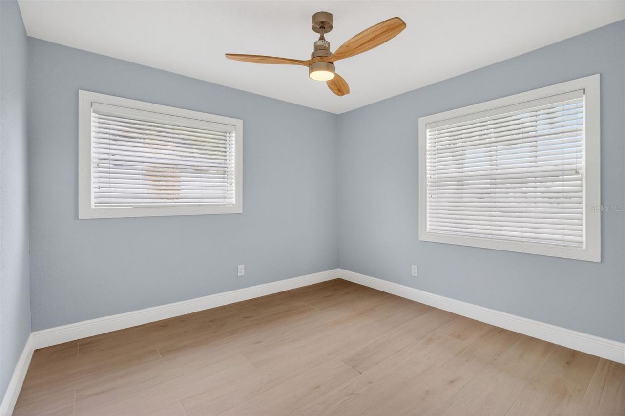 1073 79th Street S, Saint Petersburg, FL 33707 Photo