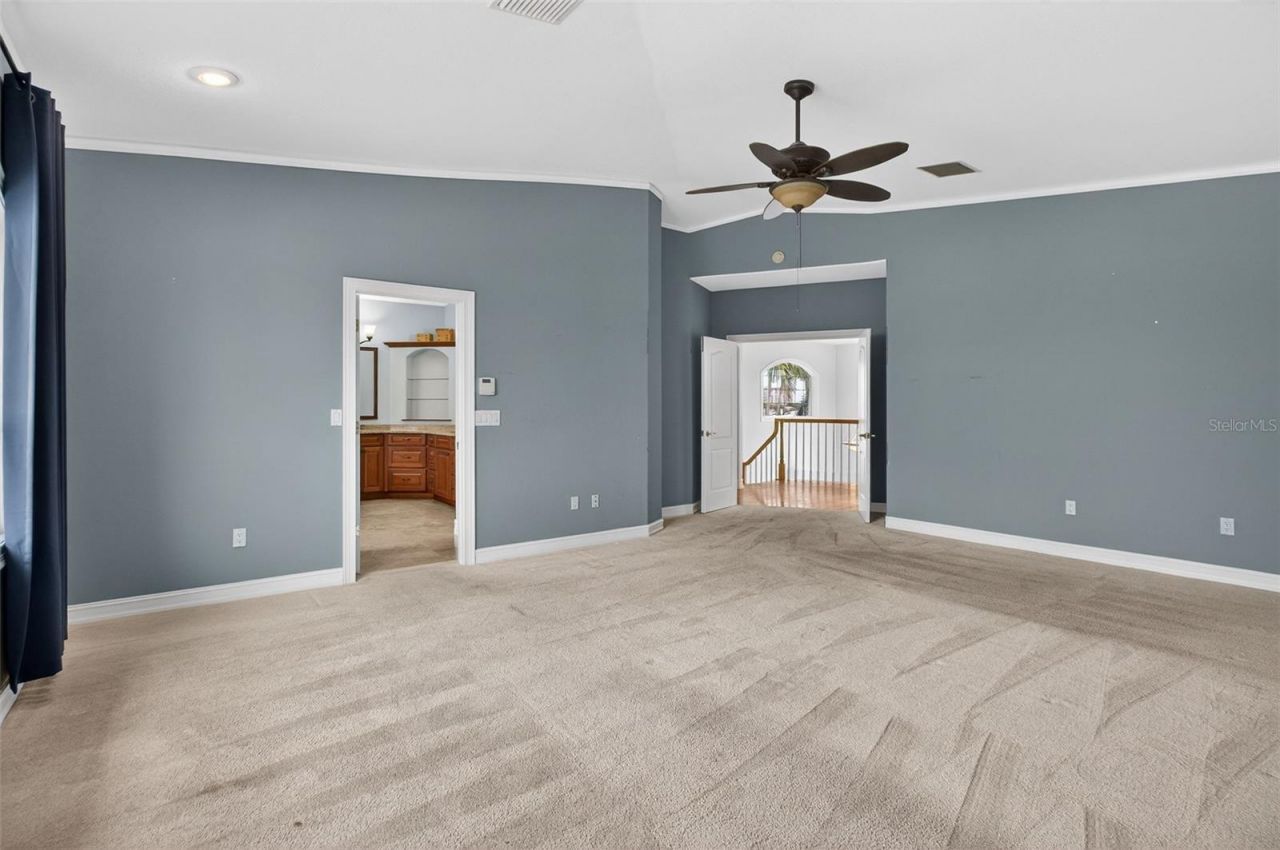 1073 79th Street S, Saint Petersburg, FL 33707 Photo