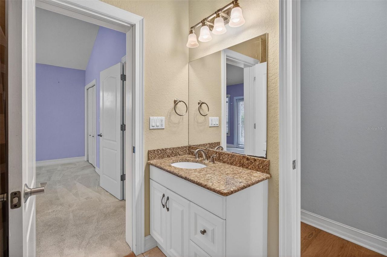 1073 79th Street S, Saint Petersburg, FL 33707 Photo