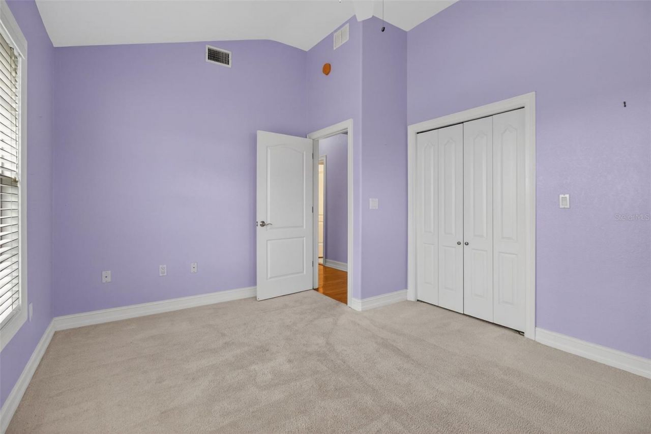 1073 79th Street S, Saint Petersburg, FL 33707 Photo