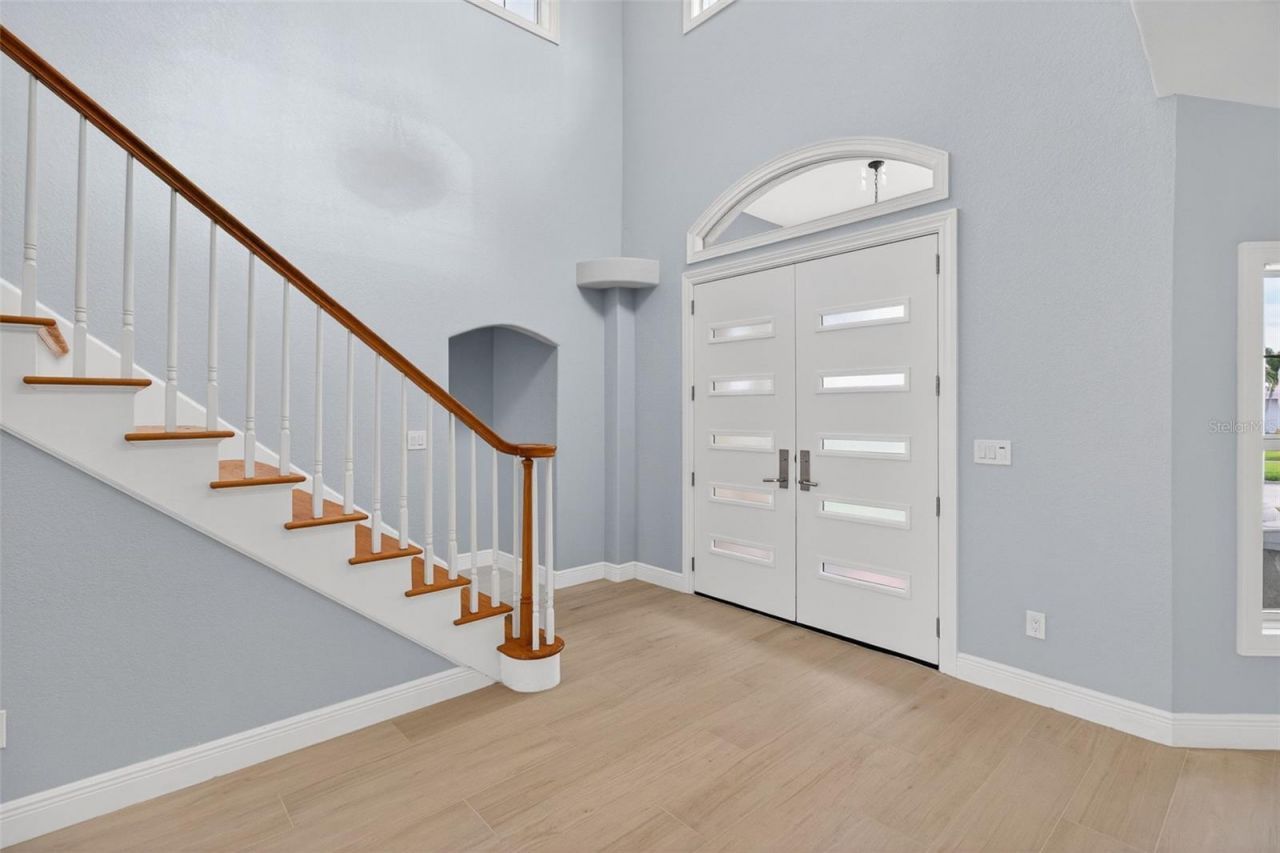 1073 79th Street S, Saint Petersburg, FL 33707 Photo