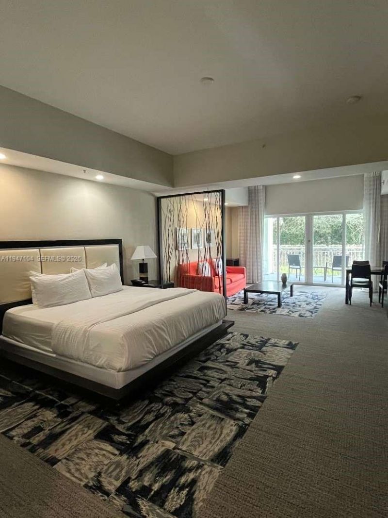 5300 NW 87th Ave, Unit 307, Doral, FL 33178 Photo