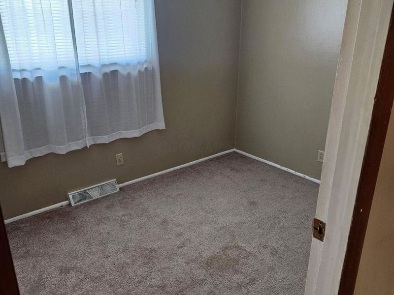 91 Fieldpoint Road, Heath, OH 43056 Photo 11