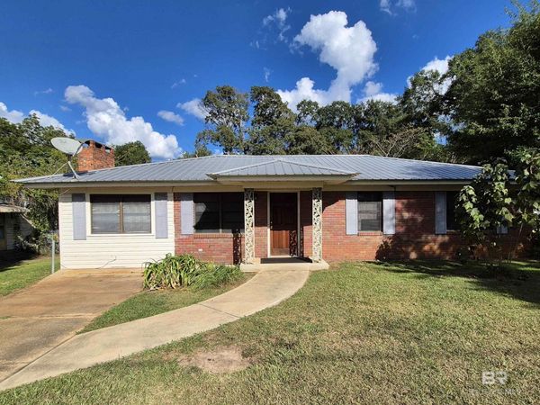 105 Elizabeth Street, Evergreen, AL 36401