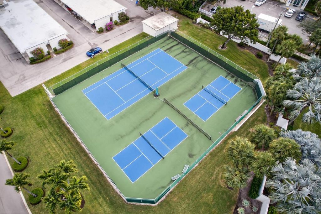 19800 Sandpointe Bay Drive, Unit 607, Tequesta, FL 33469 Photo