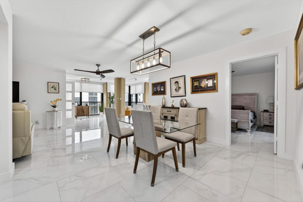 19800 Sandpointe Bay Drive, Unit 607, Tequesta, FL 33469 Photo