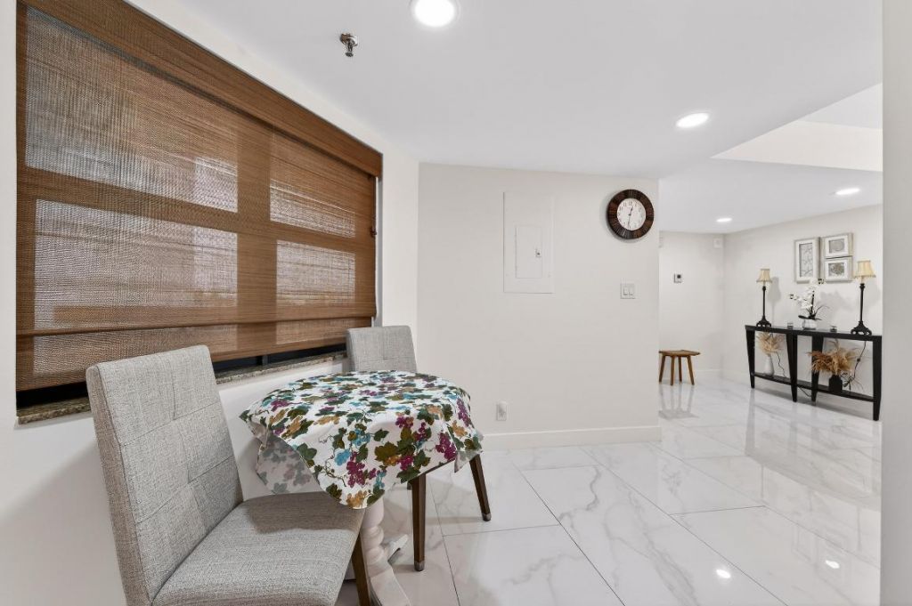 19800 Sandpointe Bay Drive, Unit 607, Tequesta, FL 33469 Photo