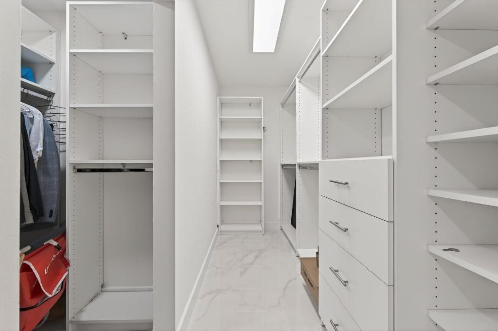 19800 Sandpointe Bay Drive, Unit 607, Tequesta, FL 33469 Photo