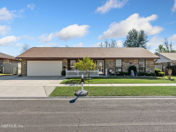 7878 JEFF Drive, Jacksonville, FL 32244