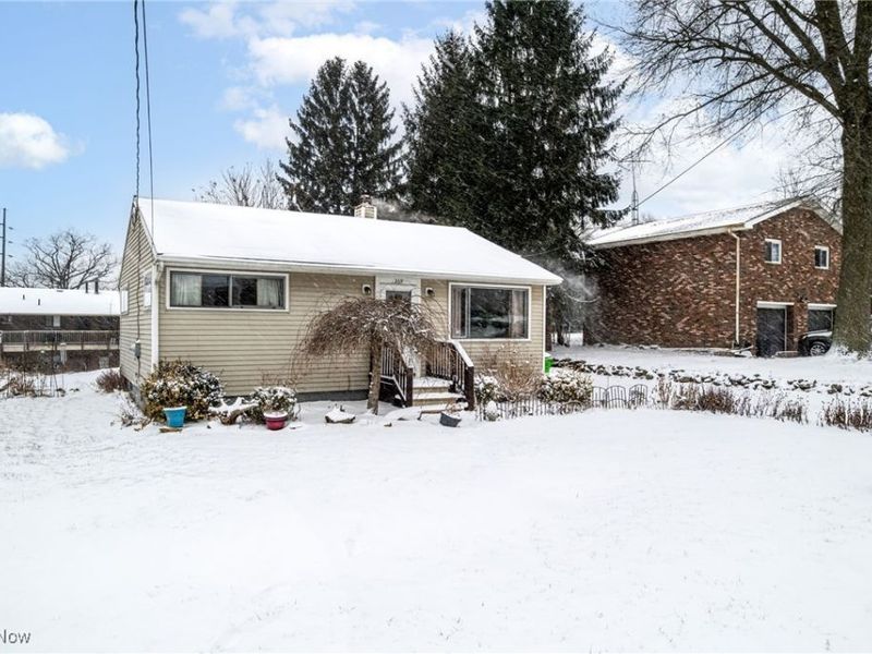 369 Franklin Avenue, Barberton, OH 44203 Photo 1