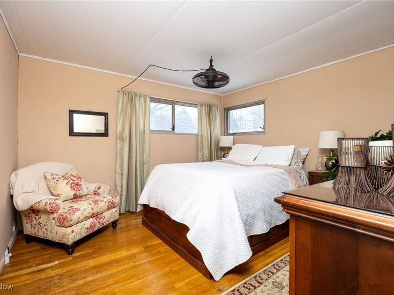 369 Franklin Avenue, Barberton, OH 44203 Photo 11