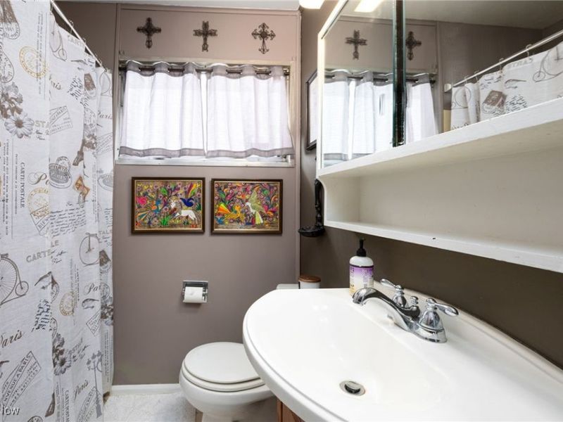 369 Franklin Avenue, Barberton, OH 44203 Photo 15