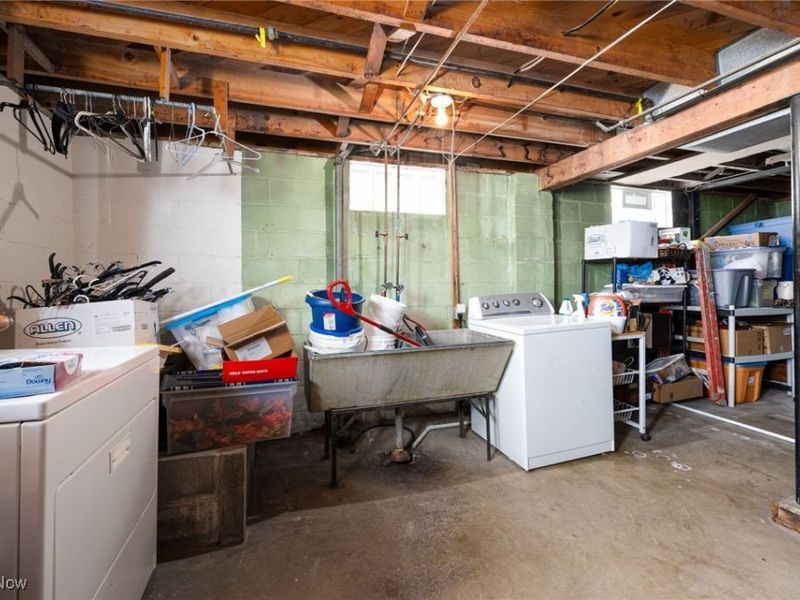 369 Franklin Avenue, Barberton, OH 44203 Photo 17