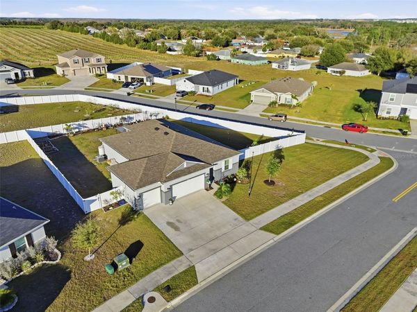 2201 GLADIOLUS LN LANE, MASCOTTE, FL 34753
