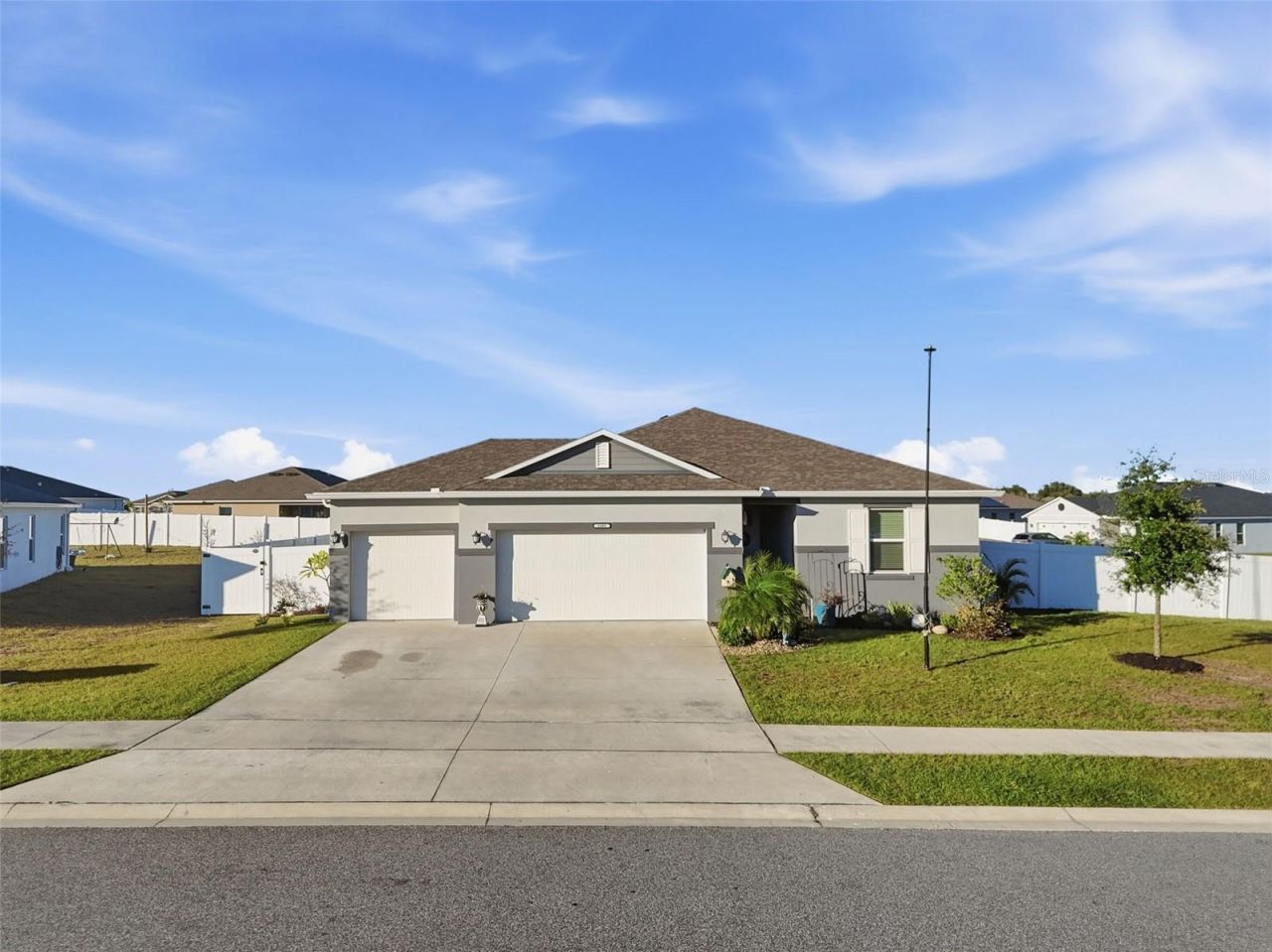 2201 Gladiolus Ln Lane, Mascotte, FL 34753 Photo