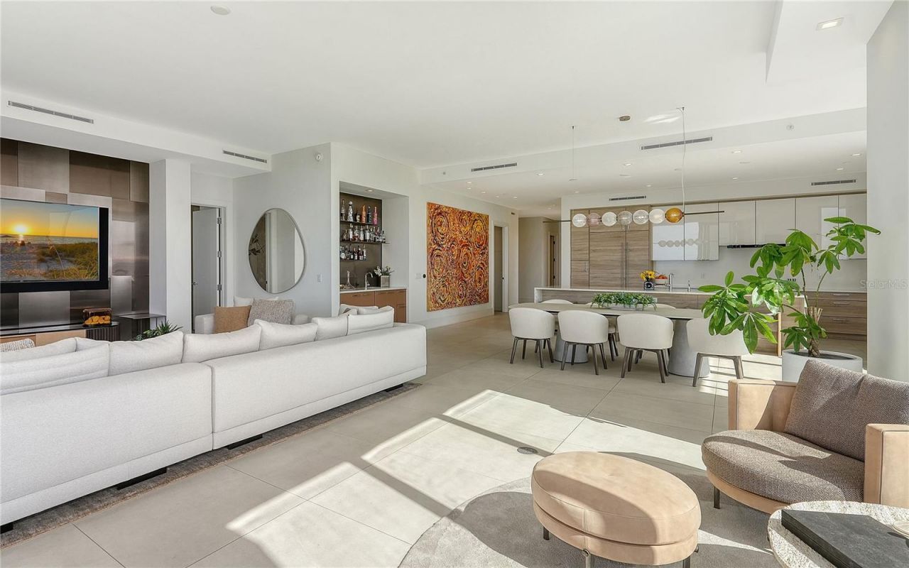 401 Quay Commons, Unit 1501, Sarasota, FL 34236 Photo