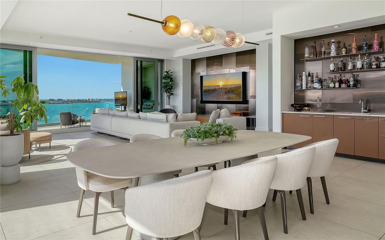 401 Quay Commons, Unit 1501, Sarasota, FL 34236 Photo