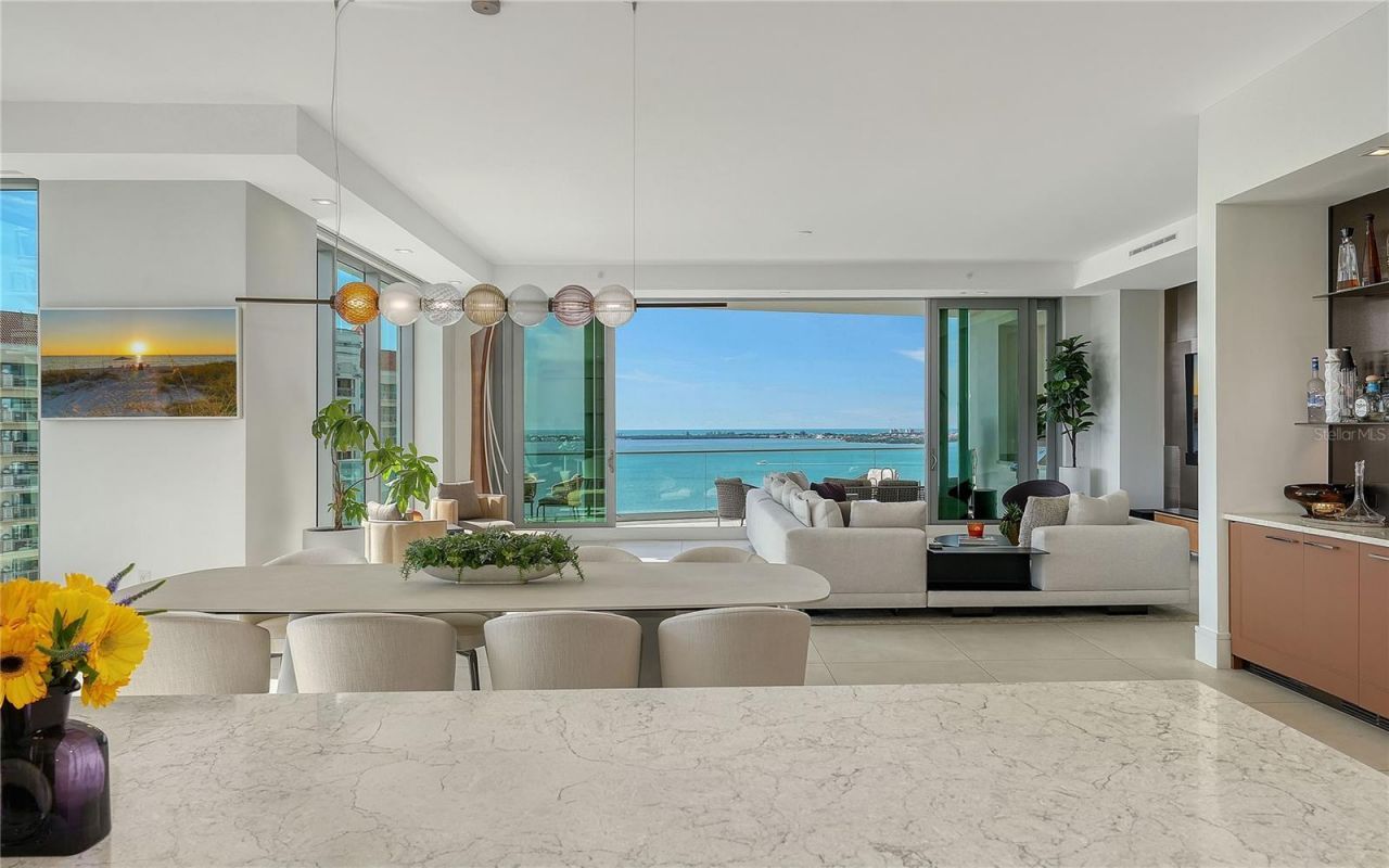 401 Quay Commons, Unit 1501, Sarasota, FL 34236 Photo