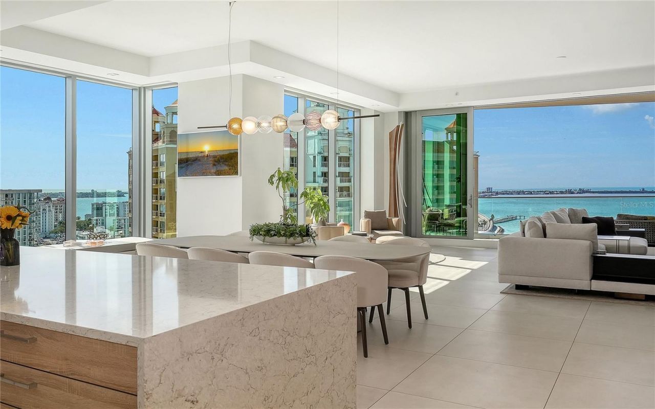 401 Quay Commons, Unit 1501, Sarasota, FL 34236 Photo