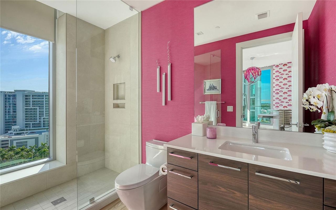 401 Quay Commons, Unit 1501, Sarasota, FL 34236 Photo