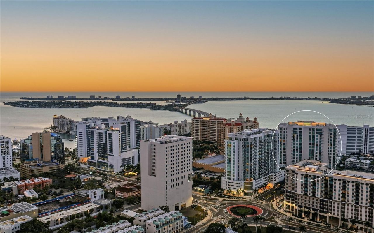 401 Quay Commons, Unit 1501, Sarasota, FL 34236 Photo