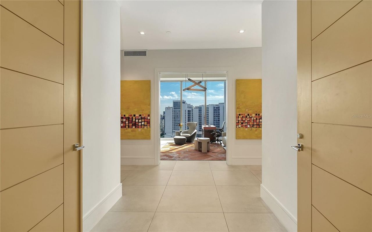 401 Quay Commons, Unit 1501, Sarasota, FL 34236 Photo