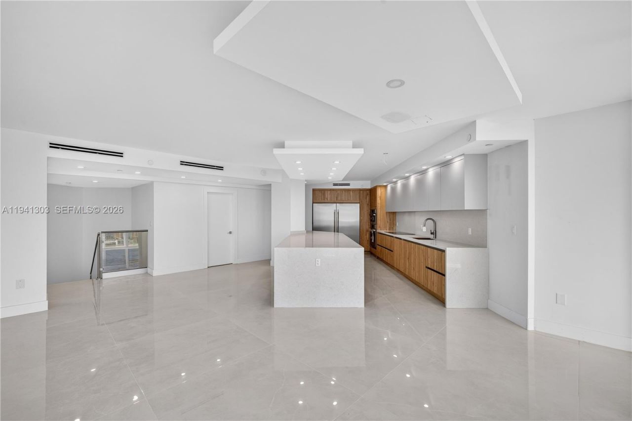 4000 Island Bl, Unit 2701, Aventura, FL 33160 Photo