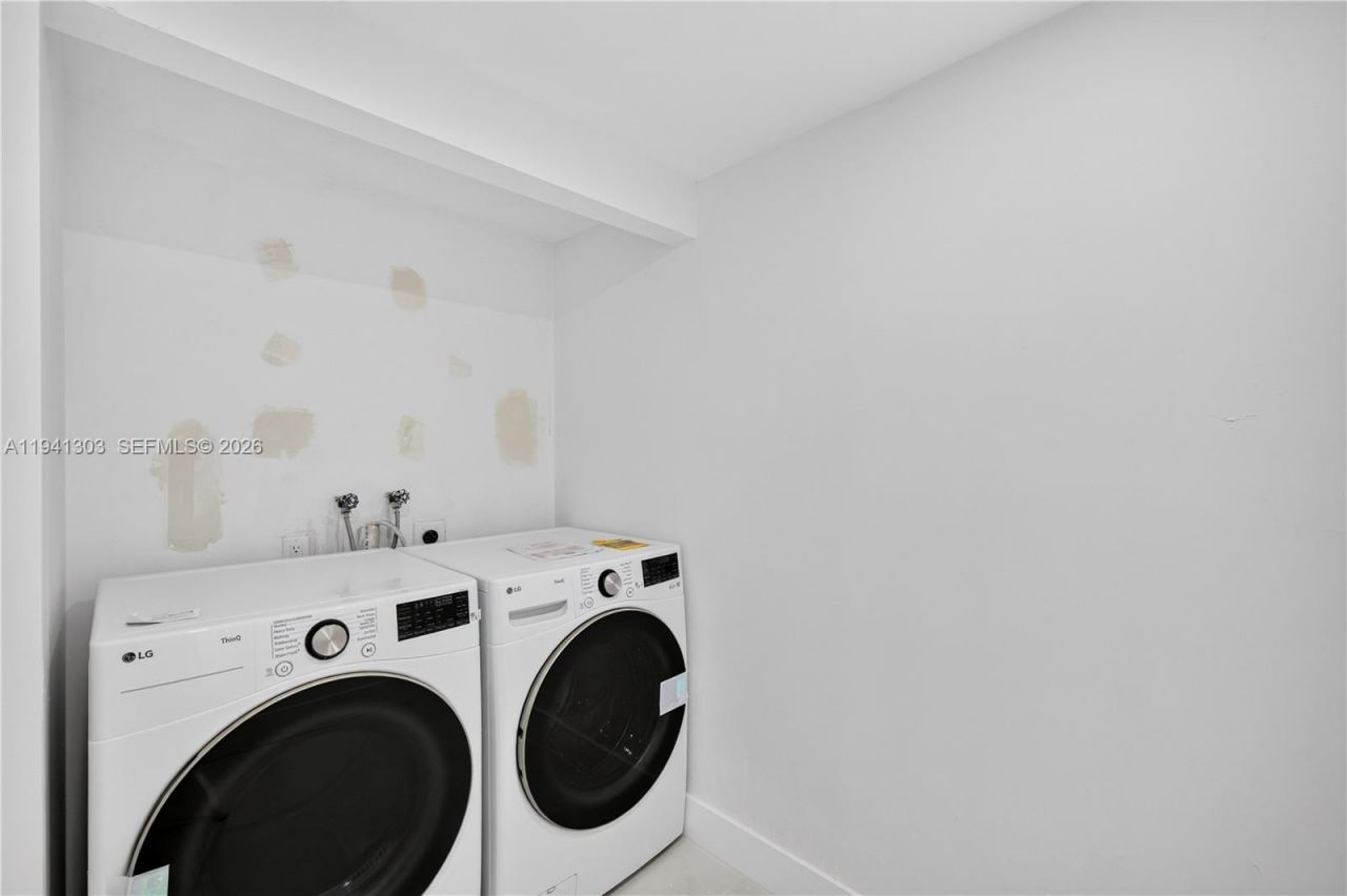 4000 Island Bl, Unit 2701, Aventura, FL 33160 Photo