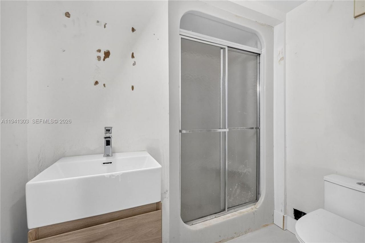 4000 Island Bl, Unit 2701, Aventura, FL 33160 Photo
