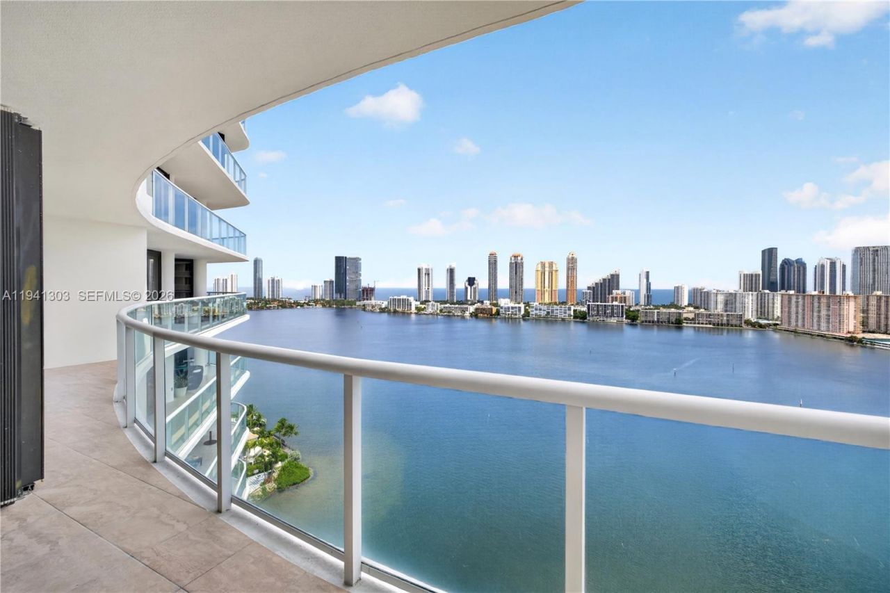 4000 Island Bl, Unit 2701, Aventura, FL 33160 Photo